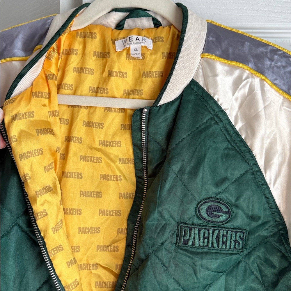 Packers Jacket - Picture 2 of 3